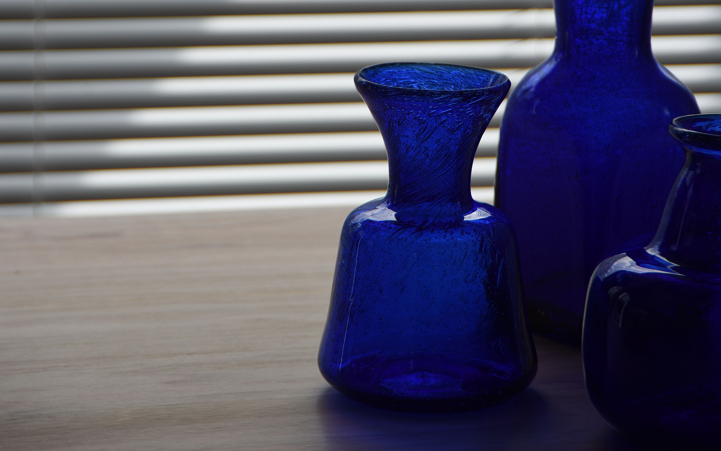 エリック・ホグラン Erik Hoglund ガラス 花瓶 ブルー-
